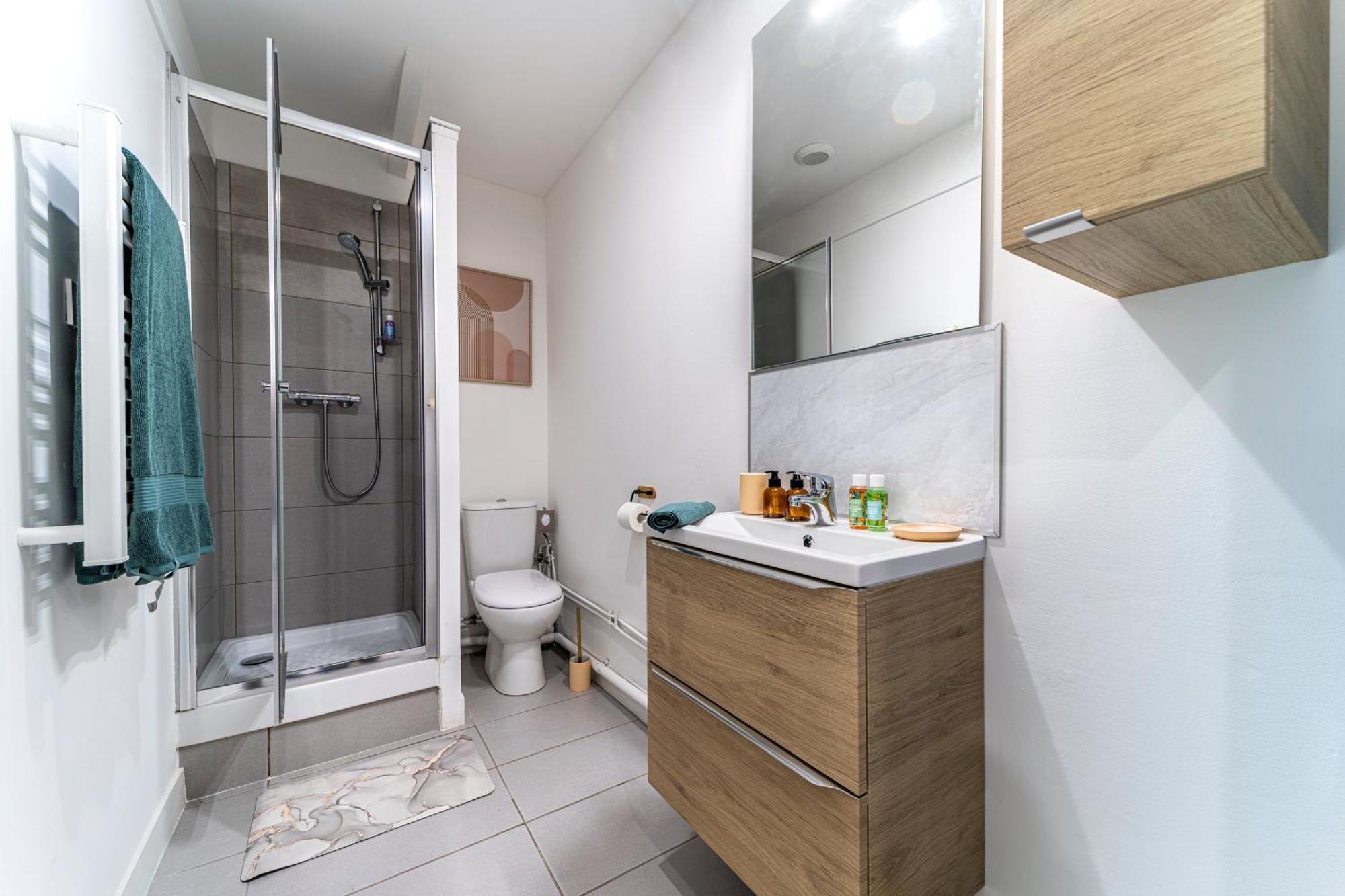 Apartamento Le Cosy - Free Parking - Proche Gares Lille - Netflix - Wifi Mons-en-Baroeul Exterior foto